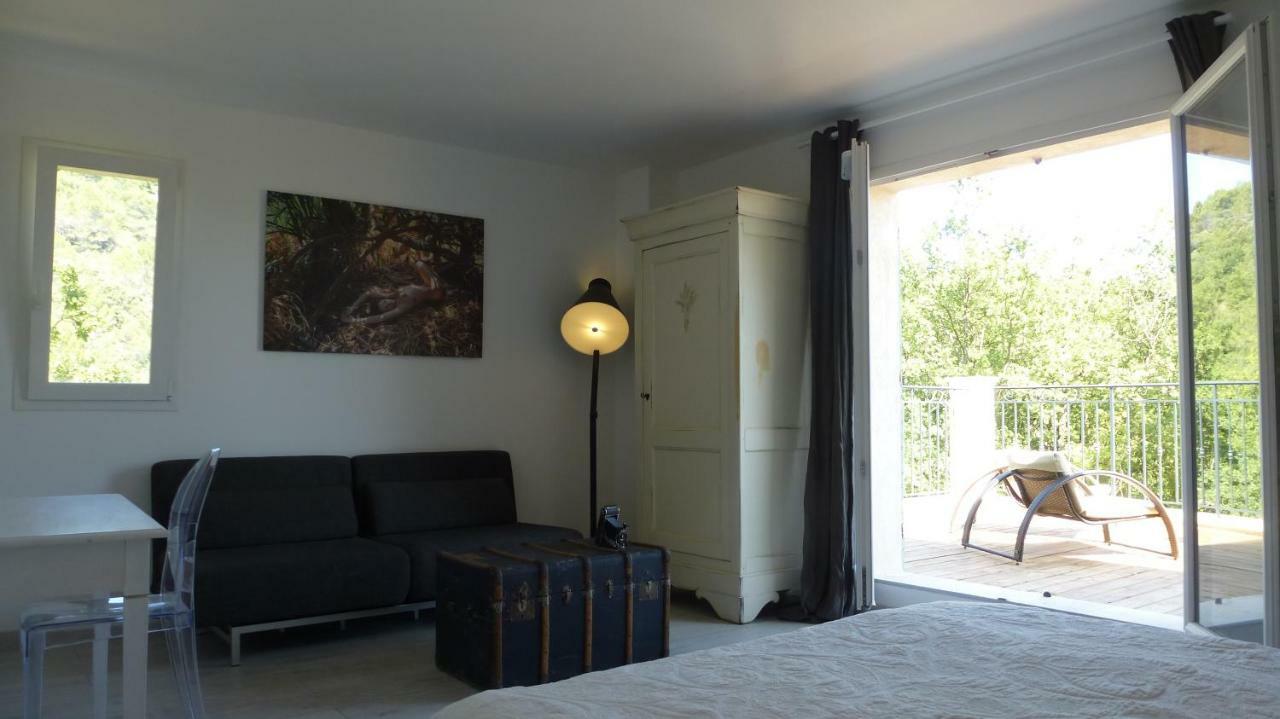 Le Vallon Des Oliviers